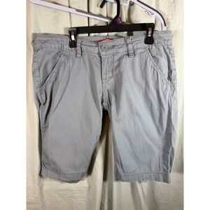 Unionbay Womens Gray Stretch Twill Bermuda Shorts Size 9 Mid Rise Knee Length